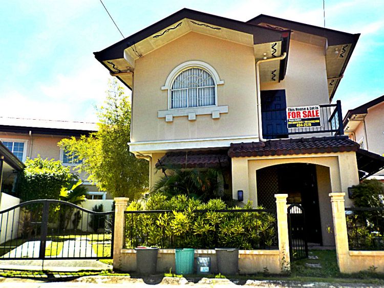 4 Bedrooms Fully Furnished House and Lot at Collinwood Subdivision, Basak Lapu-lapu City