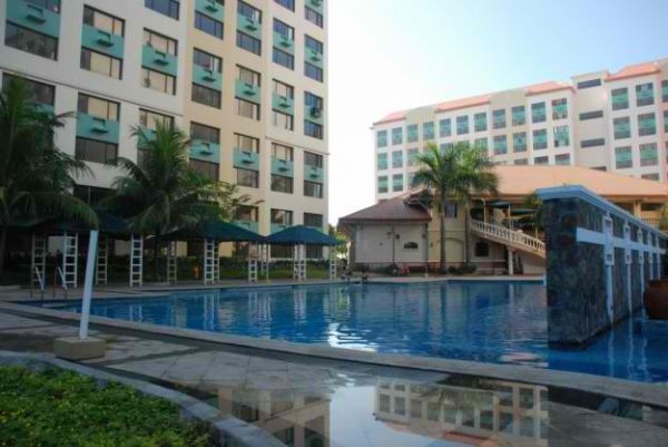 CENTRAL PARK 2BR FLAT TYPE CONDO UNIT FOR AS LOW AS 4,750 MONTHLY!! CALL 09053385304