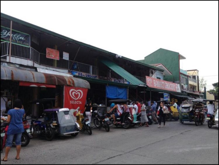 Commercial Space For Lease in Wet Market