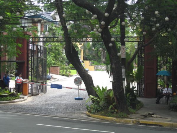 Pasig Condominium (near Ortigas Center)