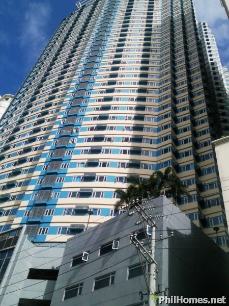 Grand Tower Condominium