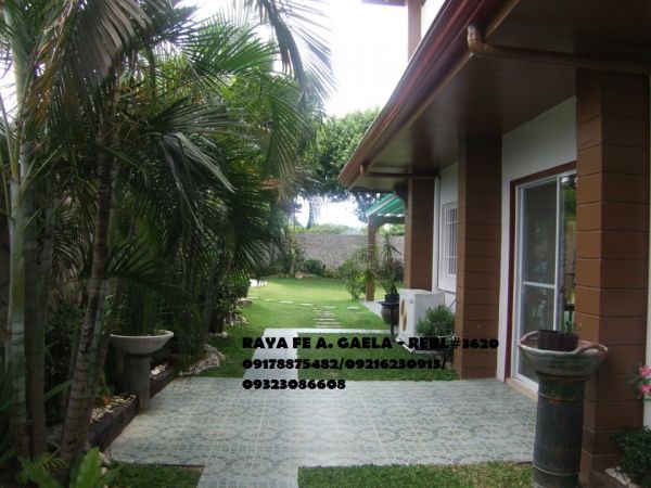 House and Lot for Sale in Multinational Paranaque City