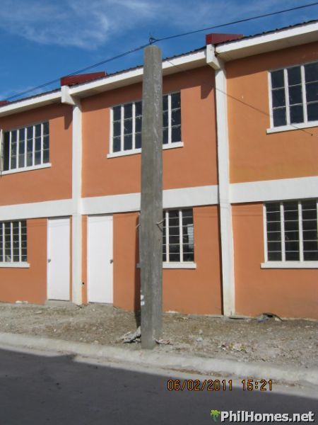 B-new Townhouse RENT2OWN 175K CASHOUT/TERM.LIPAT AGAD!!!  RUSH